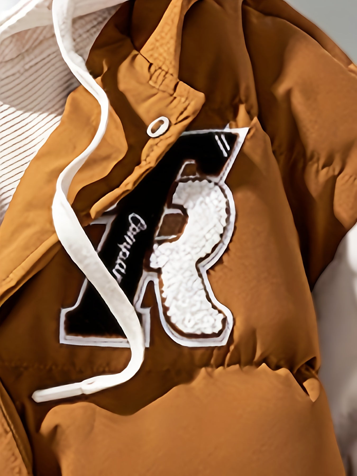Chaqueta de Invierno para Hombre Dos en 1 con Cierre Completo y Cuello Con Capucha - Ropa Térmica Pesada, Abrigo Largo Entallado al 100% Zippeable