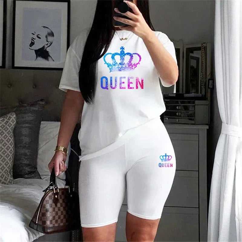 Conjunto deportivo de dos piezas con estampado Queen de colores para mujer, camiseta y pantalones cortos, estilo casual, para correr, de lujo, para viajes de verano.