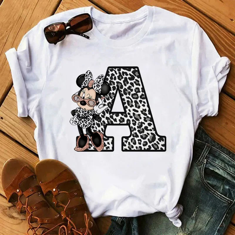 Camisetas con estampado de 26 letras para mujer, camisetas Disney 2024, camisetas casuales de verano de manga corta, camisetas gráficas para mujer, ropa para mujer
