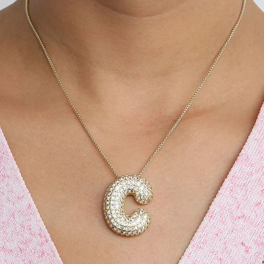 Collar con letras gruesas de circonita cúbica pavé de color dorado para mujeres y hombres, collar con inicial de burbuja del alfabeto, joyería delicada, regalo de bisutería