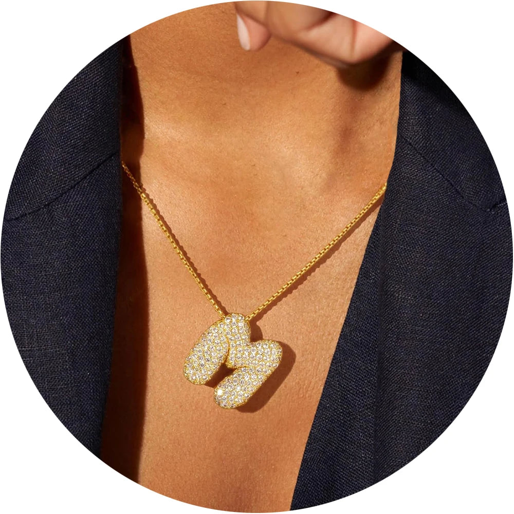 Collar con letras gruesas de circonita cúbica pavé de color dorado para mujeres y hombres, collar con inicial de burbuja del alfabeto, joyería delicada, regalo de bisutería