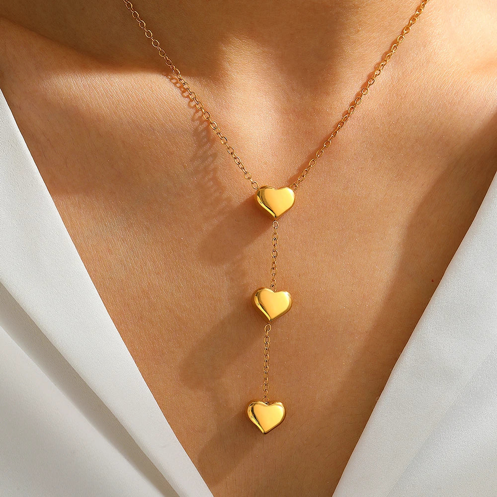 Collar de acero inoxidable con colgante de corazón de melocotón y flecos pequeños para mujer, joyería para San Valentín, regalo de aniversario.