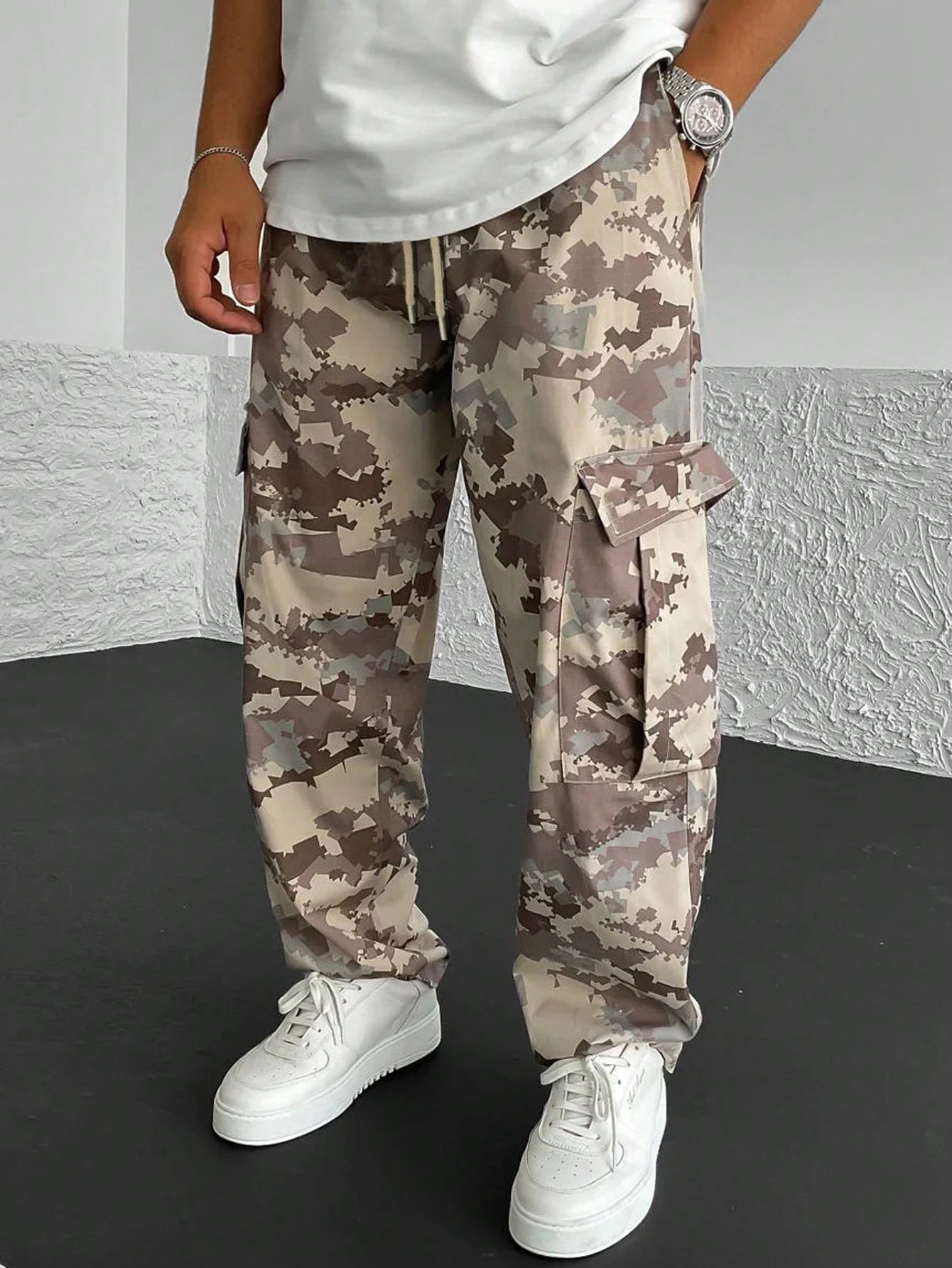 Pantalones cargo de pierna recta con estampado de camuflaje para hombre, ropa de calle de moda, pantalones tácticos para exteriores, pantalones de trabajo largos de moda para hombre