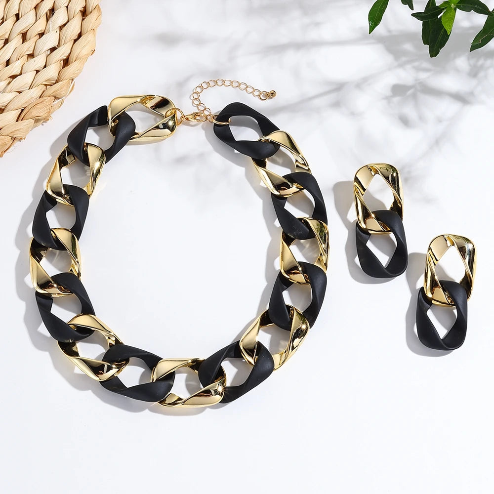 Nuevo conjunto de moda Icon collar y pendientes de acrílico fluorescente CCB empalmados para mujer, joyería para el cuello