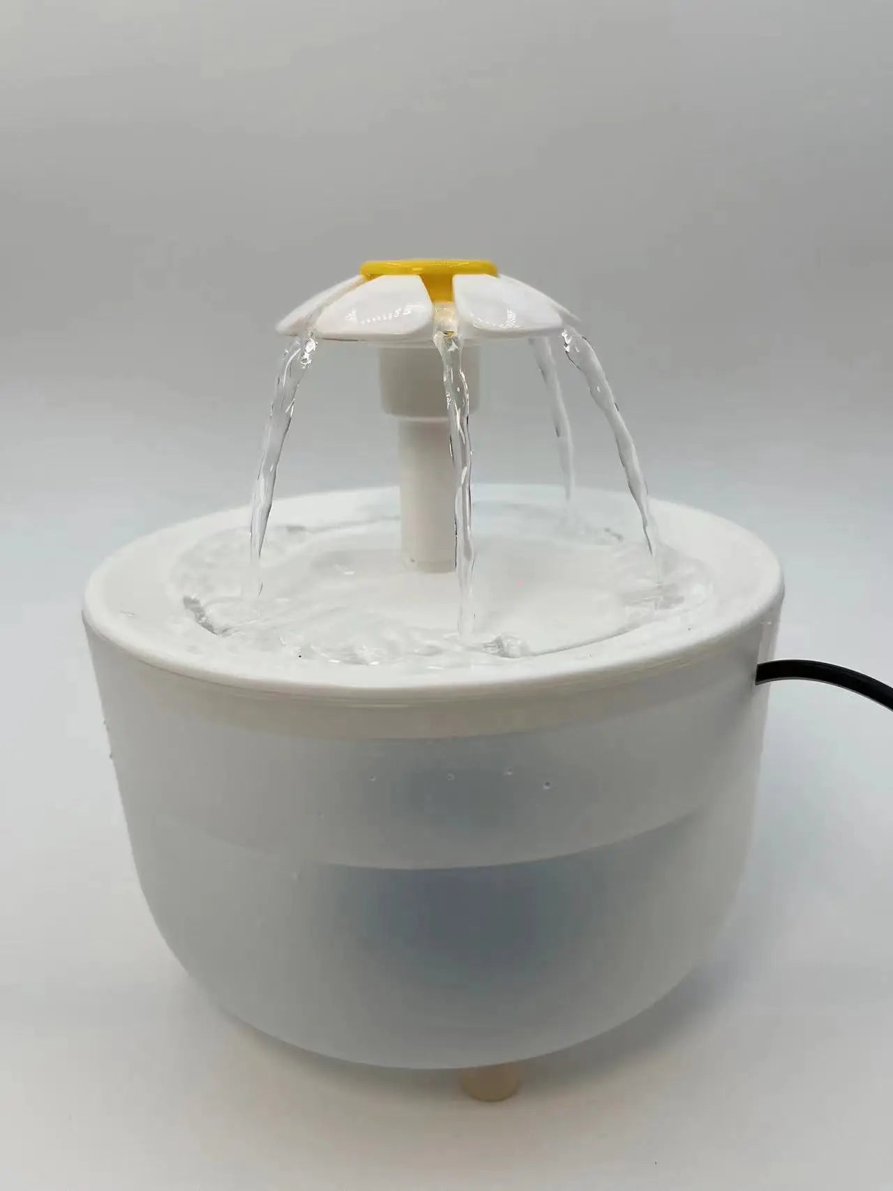 Bebedero eléctrico silencioso para gatos con filtro automático y USB de 1200 ml, bebedero con filtro y recirculación para gatos.