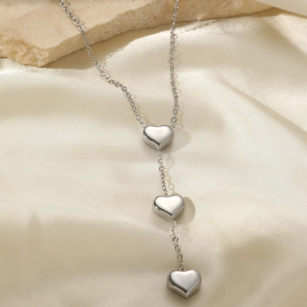 Collar de acero inoxidable con colgante de corazón de melocotón y flecos pequeños para mujer, joyería para San Valentín, regalo de aniversario.