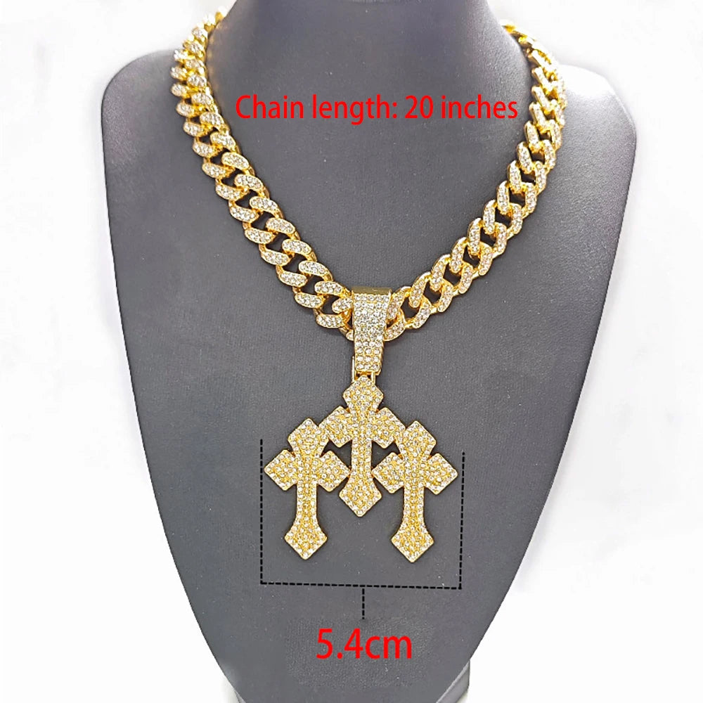 Nuevos collares colgantes con cruces apiladas heladas para hombres con cadena, colgante de joyería con diamantes de imitación