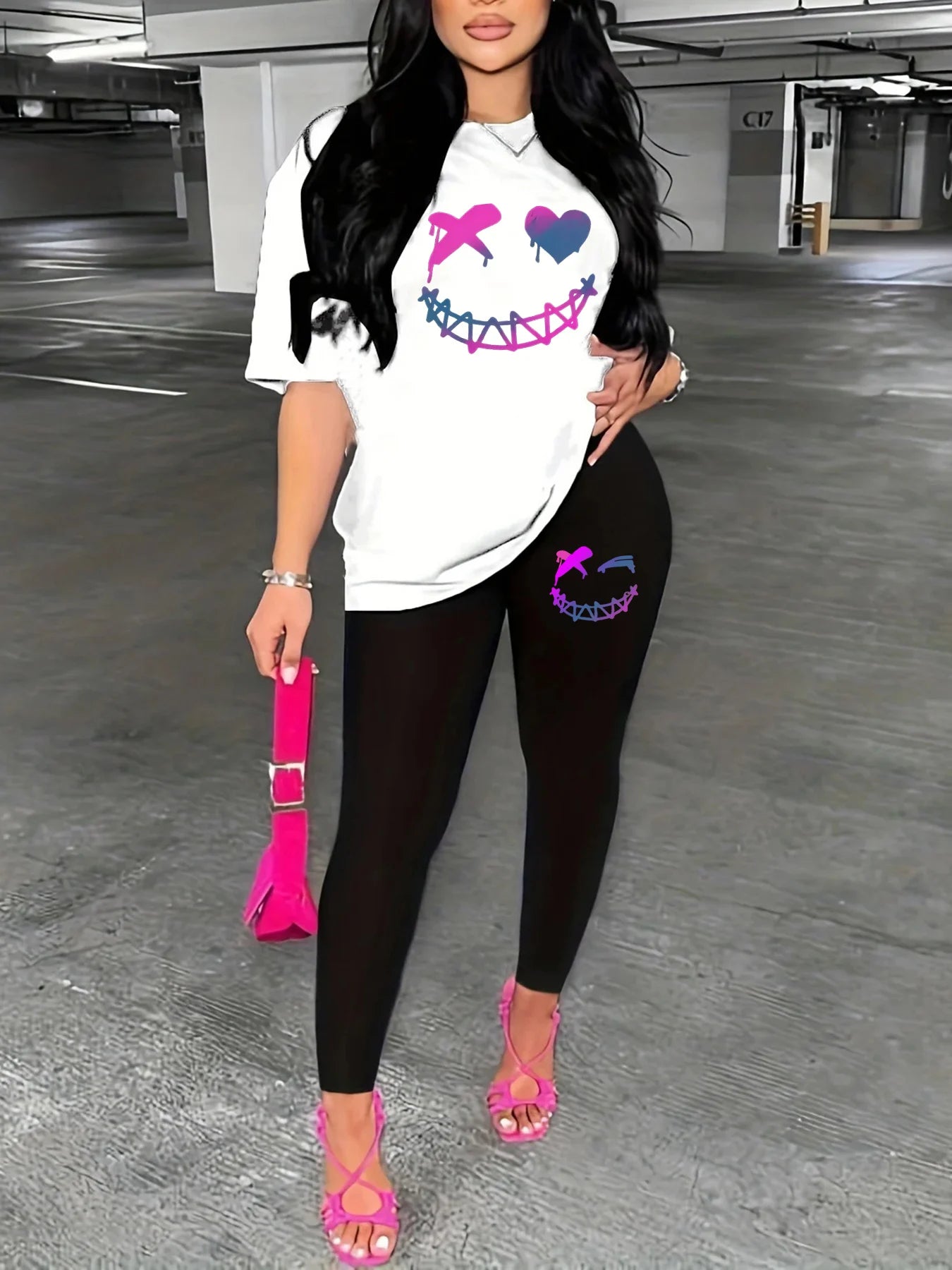 Conjunto de dos piezas de camiseta de manga corta con estampado de cara sonriente, de primavera y verano para mujer