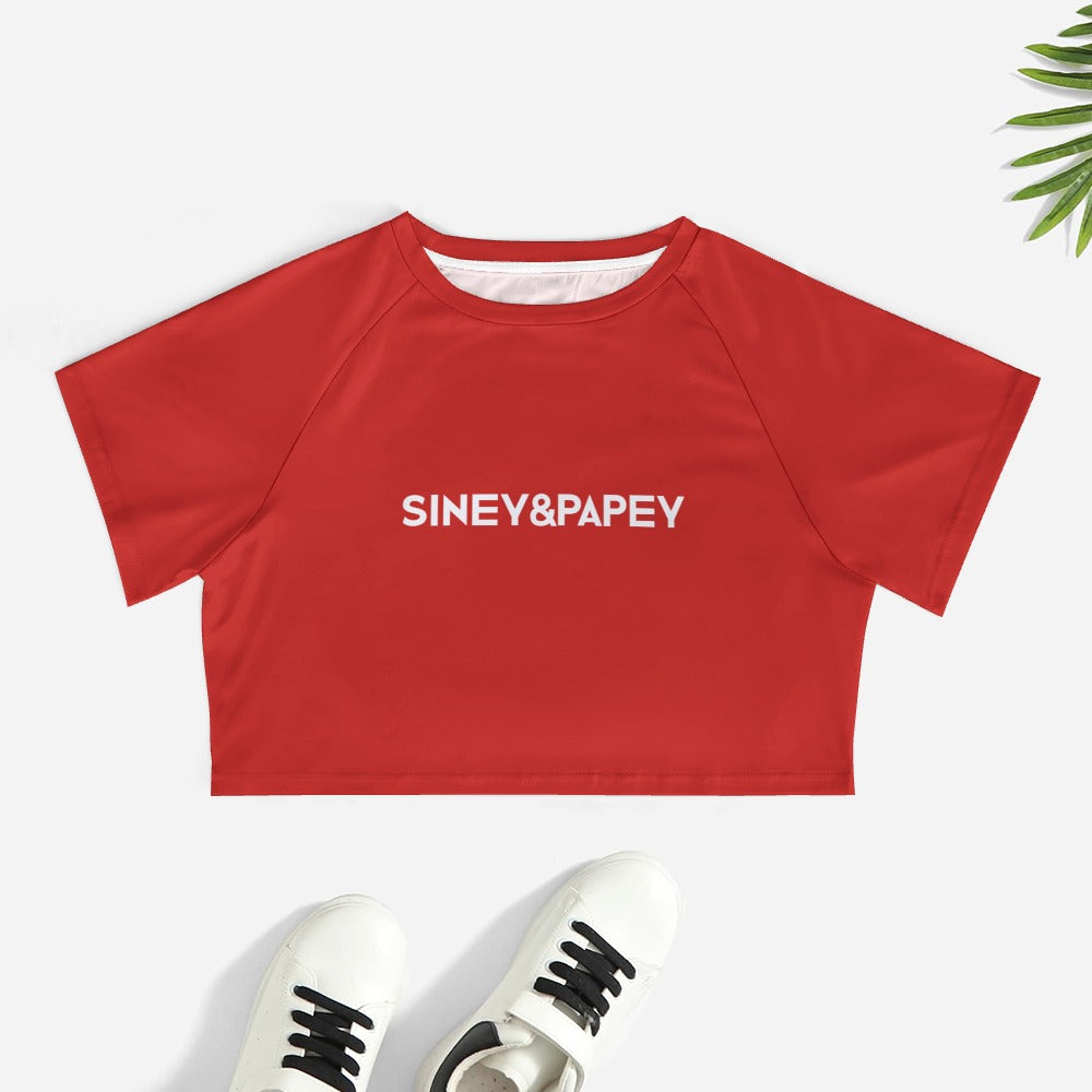 Camiseta de manga corta y ombligo al descubierto