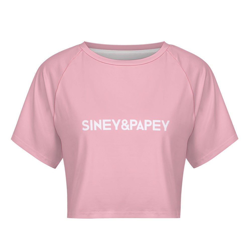 Camiseta de manga corta y ombligo al descubierto