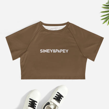 Camiseta de manga corta y ombligo al descubierto