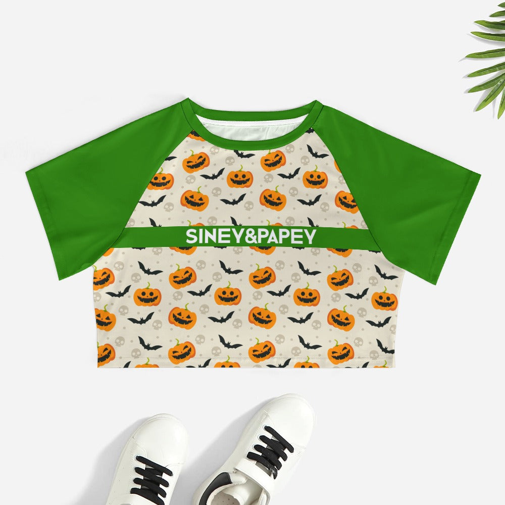 Camiseta de manga corta y ombligo al descubierto