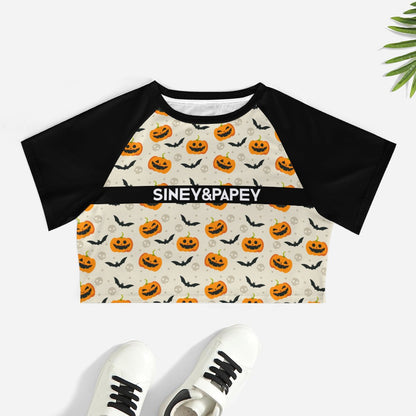 Camiseta de manga corta y ombligo al descubierto