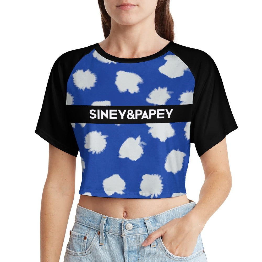 Camiseta de manga corta y ombligo al descubierto
