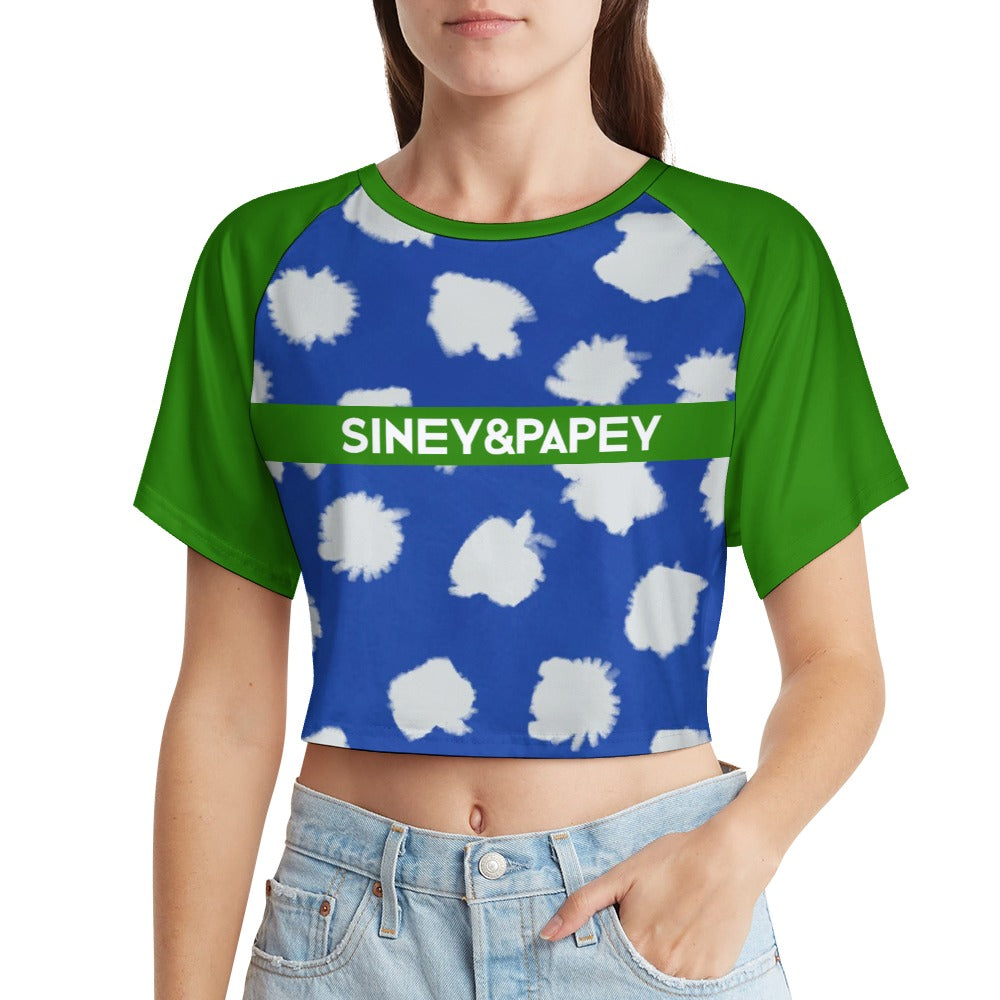 Camiseta de manga corta y ombligo al descubierto
