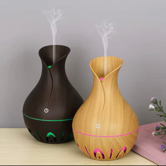 Humidificador de aire de 200 ml, difusor de aceites esenciales, generador de niebla USB, minihumidificador con luz colorida para el hogar, la oficina y el coche