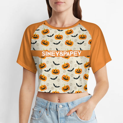 Camiseta de manga corta y ombligo al descubierto