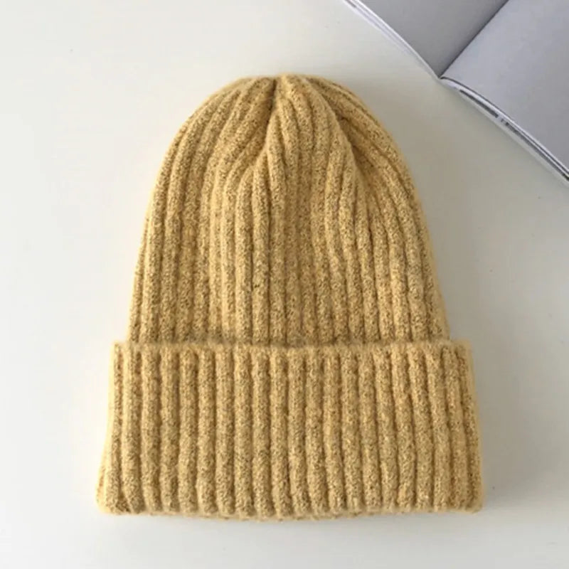 Nuevo gorro de invierno de colores caramelo, gorro tejido para mujer, gorro cálido y suave a la moda, gorro de lana estilo , gorro elegante que combina con todo