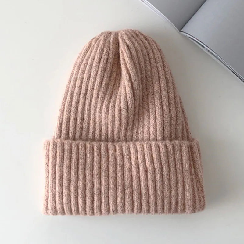 Nuevo gorro de invierno de colores caramelo, gorro tejido para mujer, gorro cálido y suave a la moda, gorro de lana estilo , gorro elegante que combina con todo