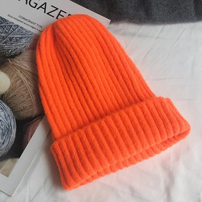 Nuevo gorro de invierno de colores caramelo, gorro tejido para mujer, gorro cálido y suave a la moda, gorro de lana estilo , gorro elegante que combina con todo