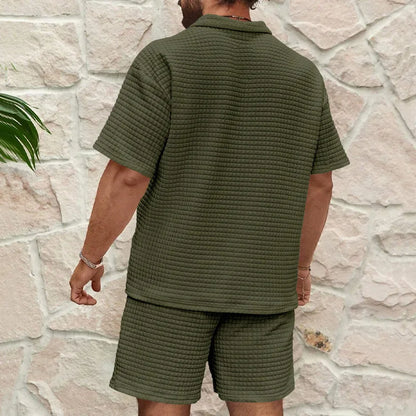 Conjunto de ropa deportiva a rayas para hombre, camiseta y pantalones cortos de manga corta