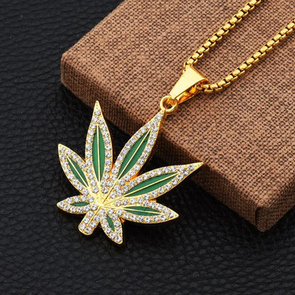 Mens Rhinestone Grass Pendant Necklace Maple Leaf Necklace Gold Color Chains for Boys Steampunk Jewelry for Men 