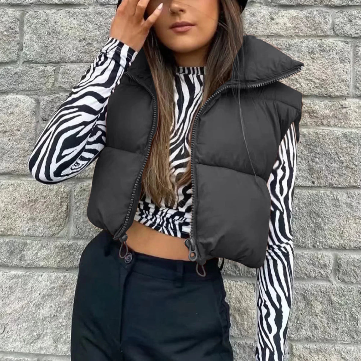 Women's autumn and winter short down cotton vest, short stand-up collar, warm, sleeveless, padded, outdoor travel jacket 