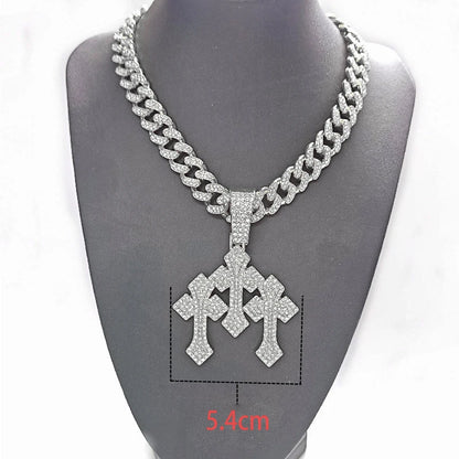 Nuevos collares colgantes con cruces apiladas heladas para hombres con cadena, colgante de joyería con diamantes de imitación