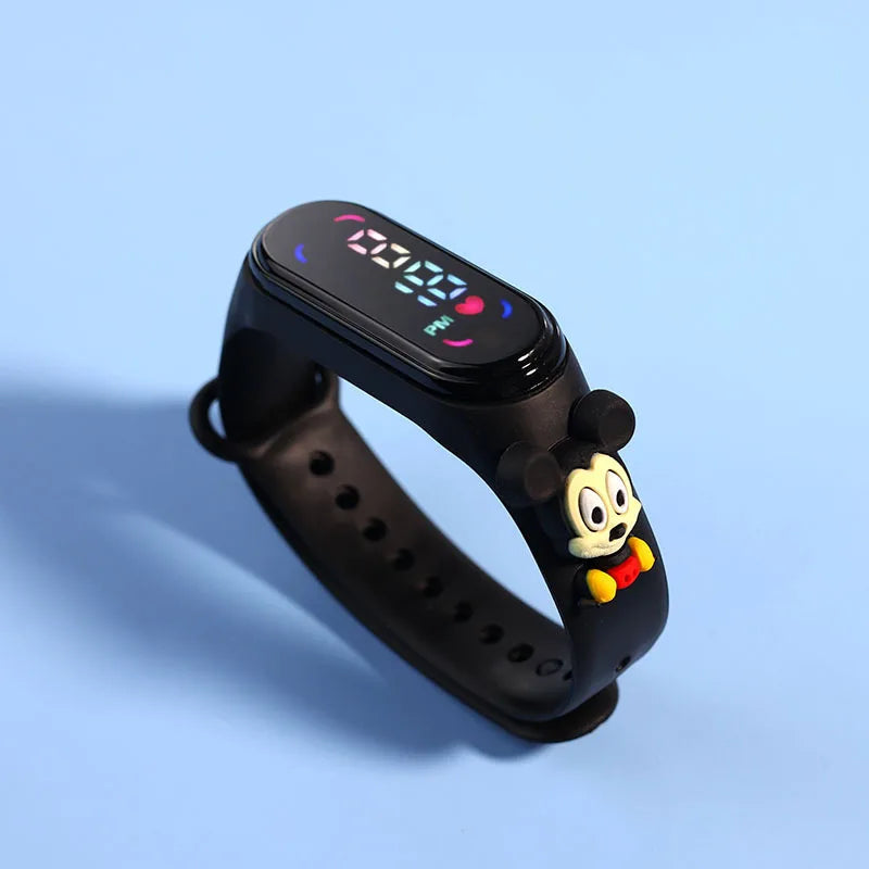 Relojes de moda para niños y niñas, pulsera electrónica deportiva con pantalla LED táctil, reloj de Spiderman para niños y mujeres, reloj resistente al agua