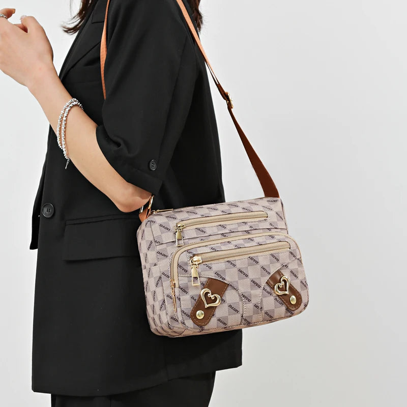 Bolso de mujer de nuevo estilo: bolso de hombro casual hecho de piel sintética