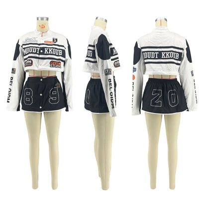 Ensemble veste de baseball universitaire, haut court et jupe deux pièces