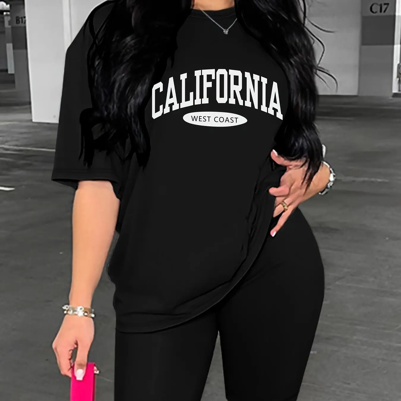 Conjunto de dos piezas de camiseta y pantalones cortos de manga corta con cuello redondo y estampado de letras  para mujer, estilo informal, holgado y de verano