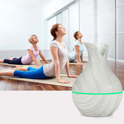 Humidificador de aire de 200 ml, difusor de aceites esenciales, generador de niebla USB, minihumidificador con luz colorida para el hogar, la oficina y el coche