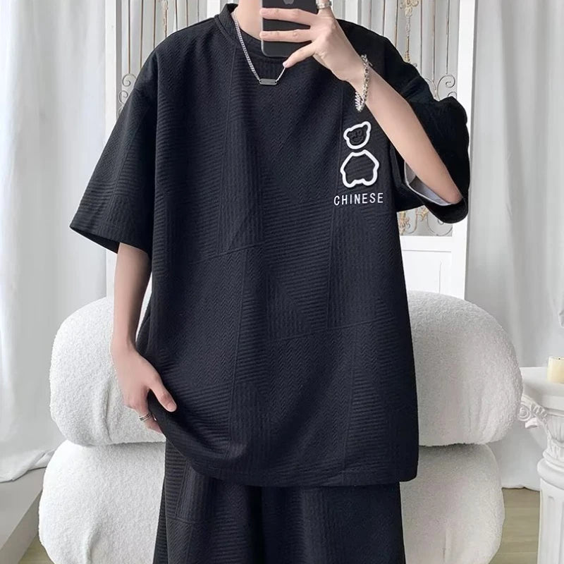 Costume pour hommes nouvelle mode coréenne de haute rue T-shirt short ensemble deux pièces col rétro vêtements de créateurs pour hommes 