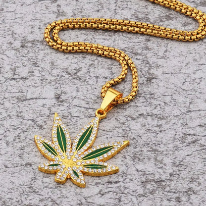 Mens Rhinestone Grass Pendant Necklace Maple Leaf Necklace Gold Color Chains for Boys Steampunk Jewelry for Men 