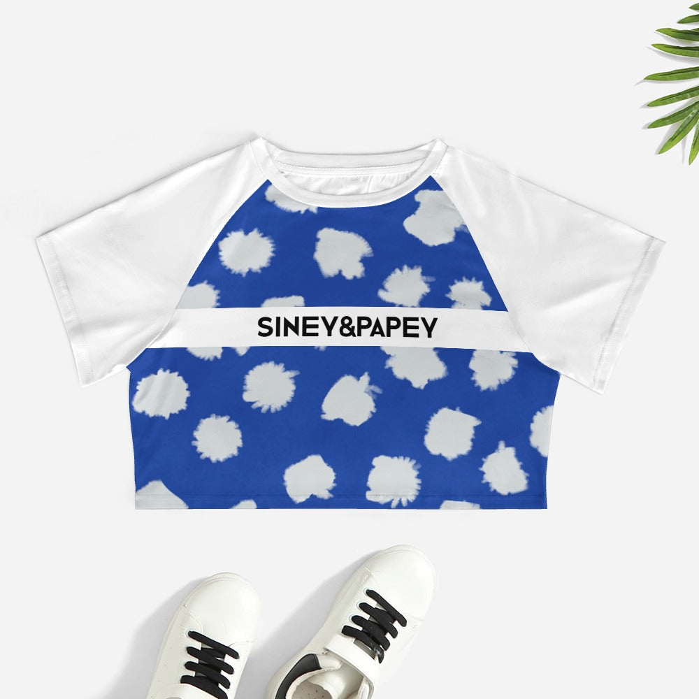 Camiseta de manga corta y ombligo al descubierto