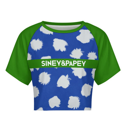 Camiseta de manga corta y ombligo al descubierto