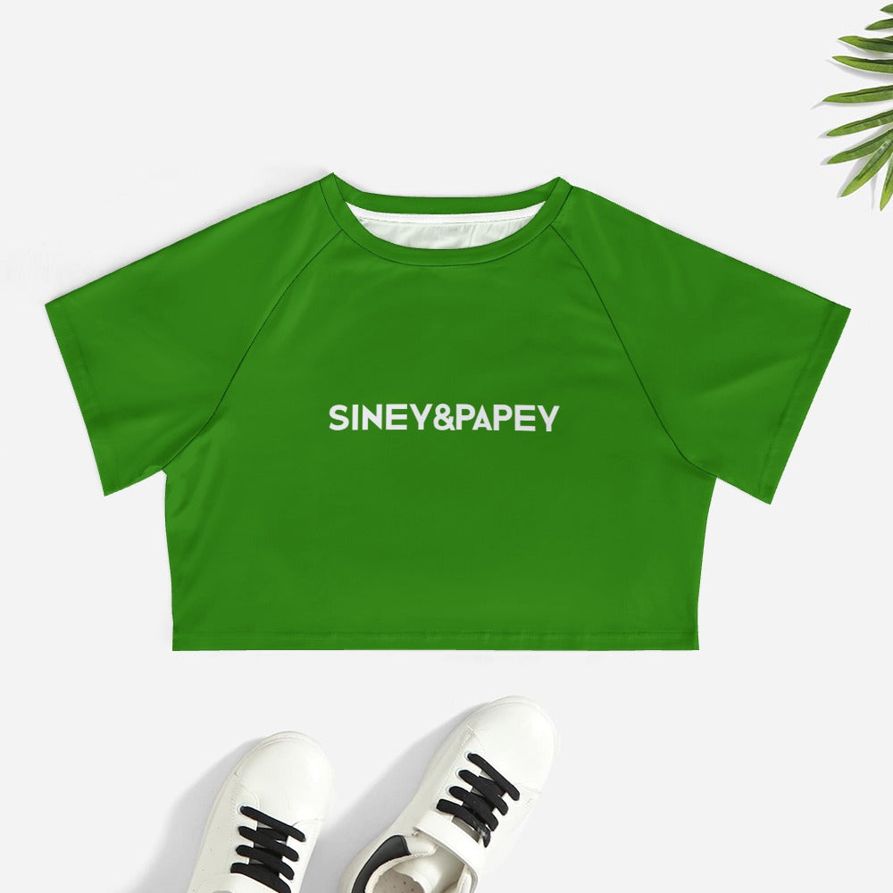 Camiseta de manga corta y ombligo al descubierto