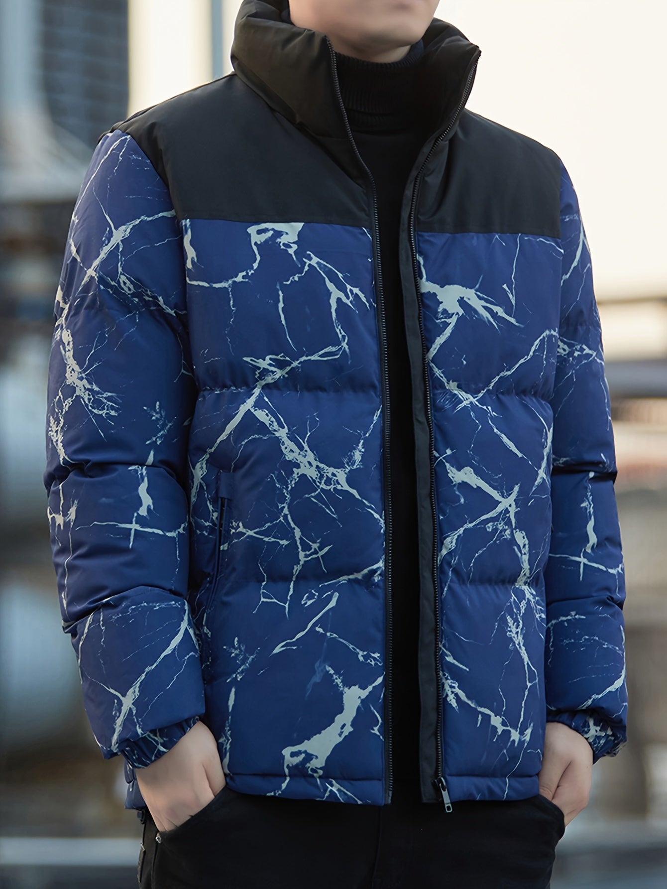 Chaqueta de Invierno para Hombre Resistente al Frío con Cremallera Completa, Cuello Alto y Patrón a Rayas - Abrigo Grueso y Cálido